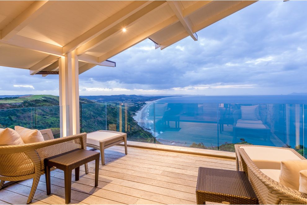 For sale International Waterfront Estate realestate.co.nz