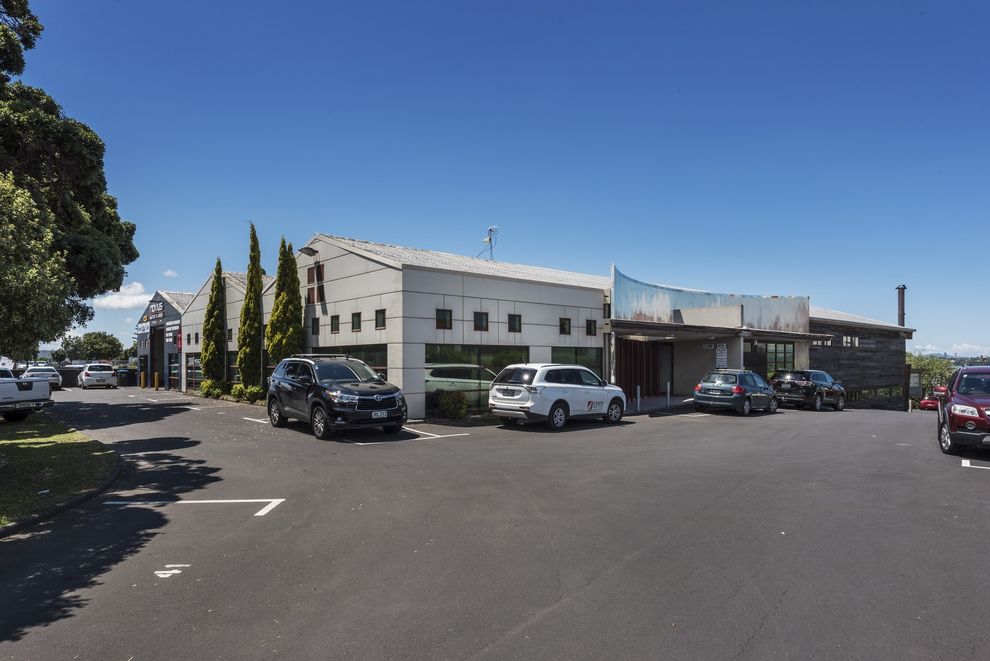 For lease 597 Rosebank Road, Avondale realestate.co.nz