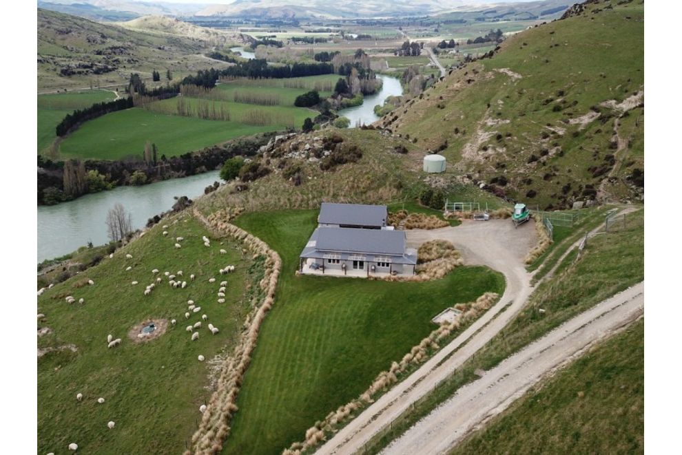 For sale 4196 RoxburghEttrick Road, Roxburgh realestate.co.nz
