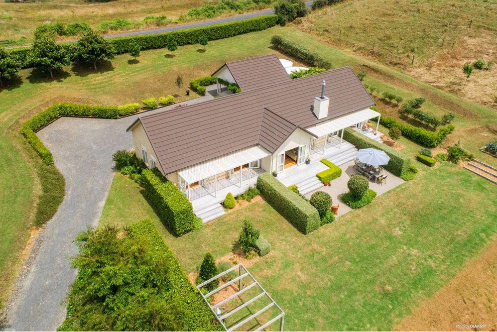 For sale 147 Markham Road, Ararimu realestate.co.nz