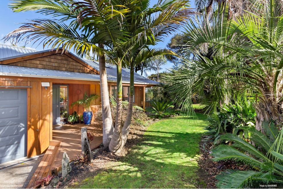 For sale 43 Pohutukawa Road, Whenuapai realestate.co.nz