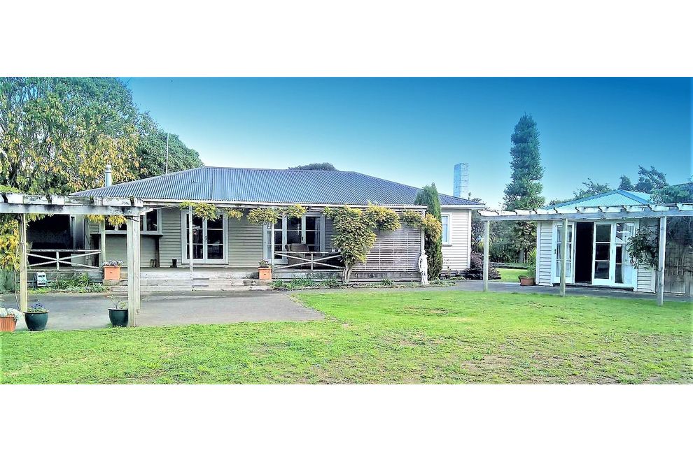For sale 18 21 Phillips Street, Matiere, Taumarunui