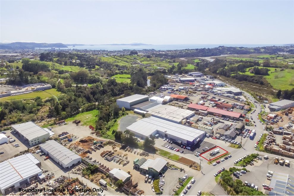 For sale 8/100 Foundry Road, Silverdale realestate.co.nz