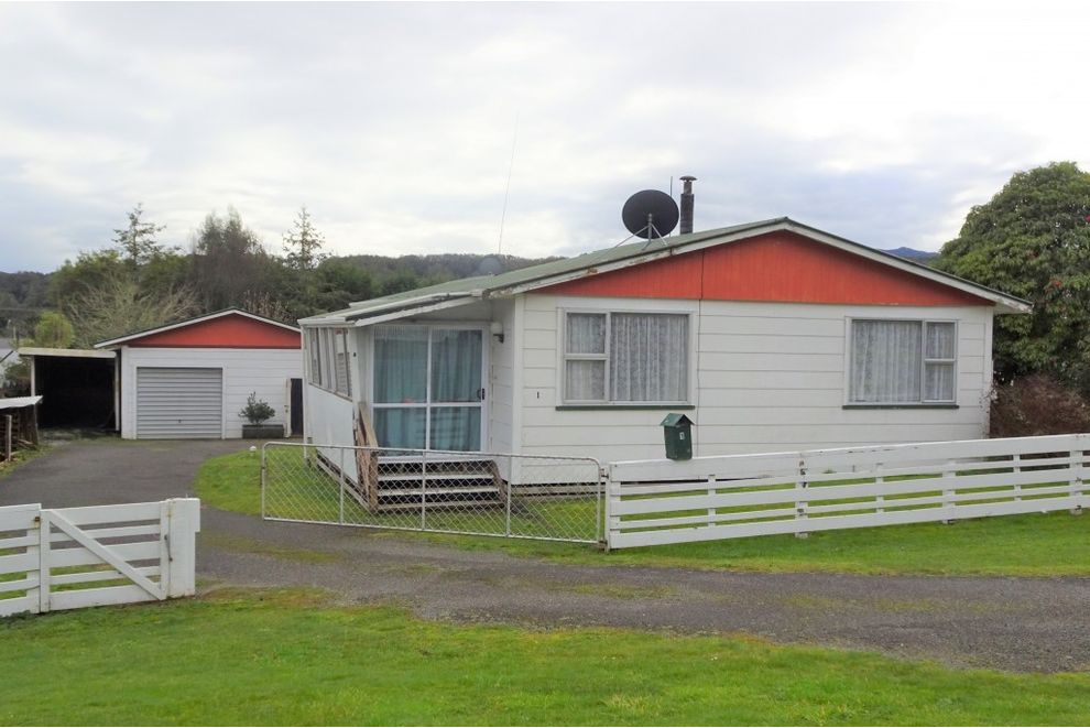 For sale 1 Mawhera Street, Greymouth Surrounds realestate.co.nz