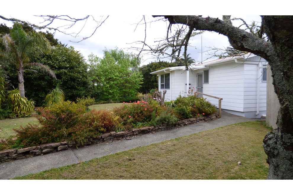 For sale Home + Huge Shed on Kerikeri Road realestate.co.nz