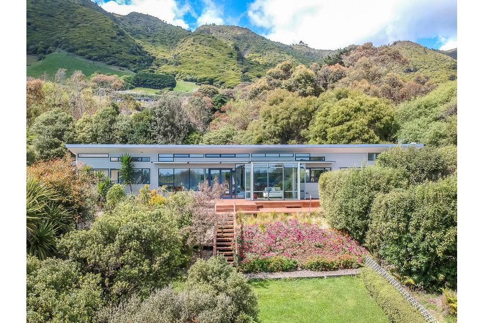 For sale 238 Huia Street, Waikanae realestate.co.nz