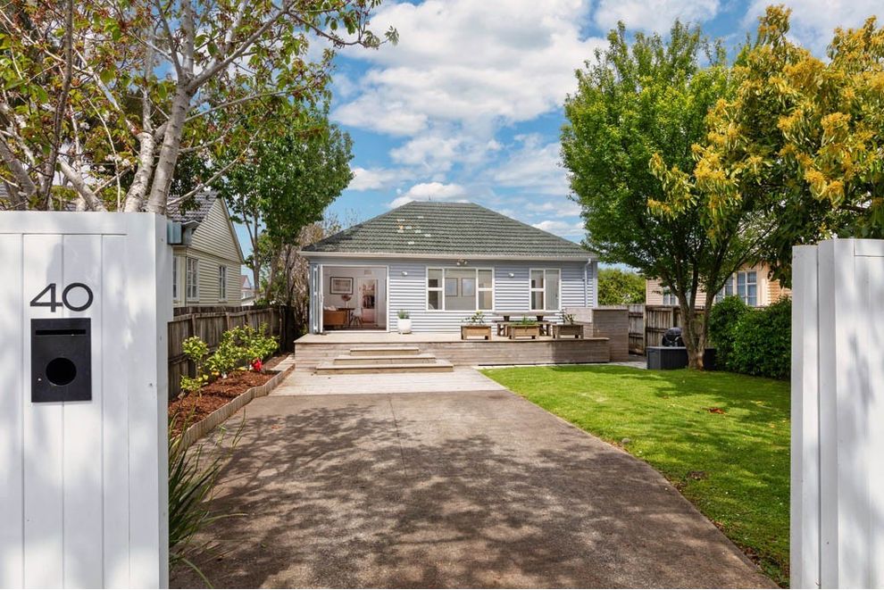 For sale 40 Stewart Road, Mount Albert realestate.co.nz