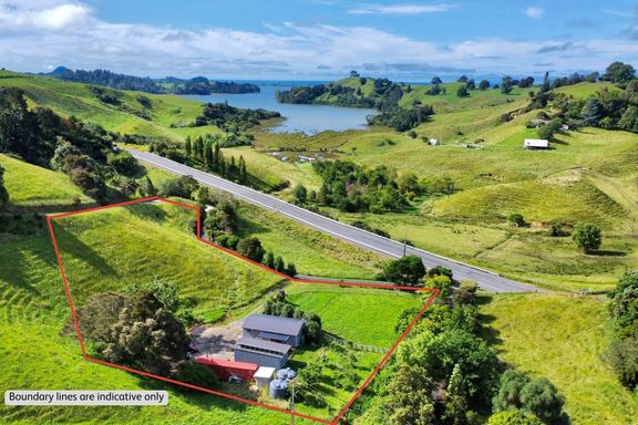 Property Value A Wainui Road Wainui Realestate Co Nz