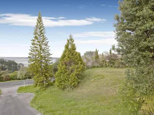 25A Aldersgate Road, Hillsborough