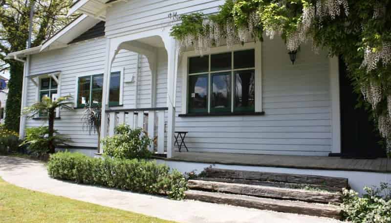 Property value - 2 Camden Street, Feilding - realestate.co.nz
