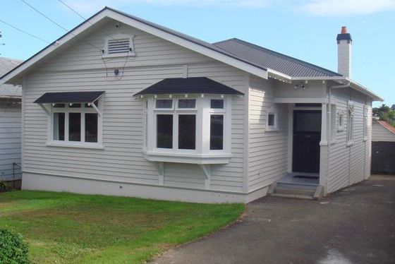 For rent Mt Eden House Central Auckland Location realestate.co.nz