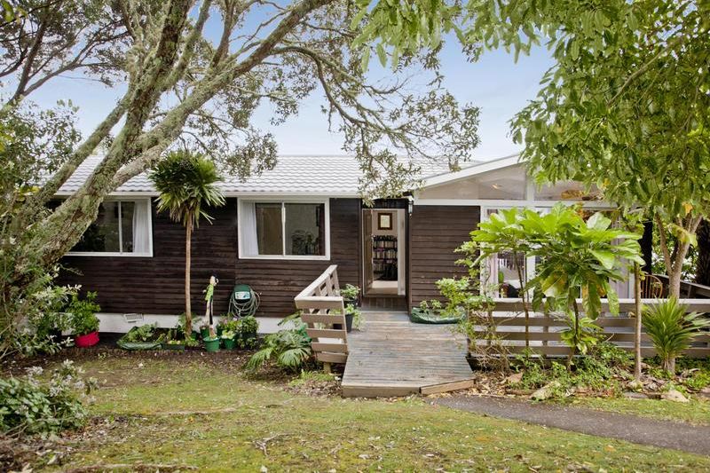 Property value 29 Ridgewood Crescent, Birkenhead realestate.co.nz