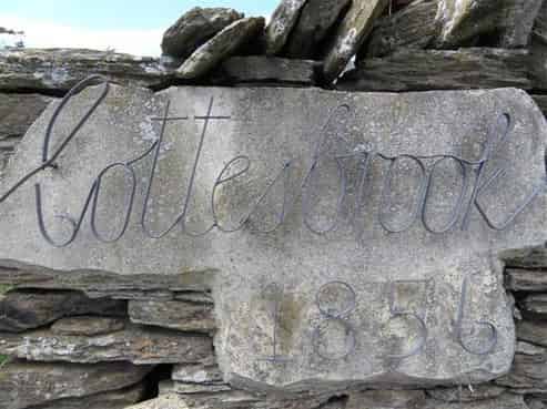 105 Moonlight Road, Middlemarch