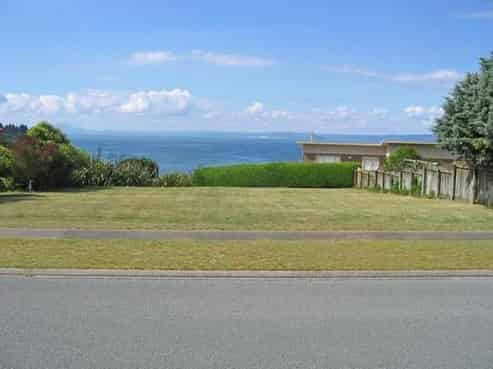 5 Ngati Parekawa Drive, Whareroa