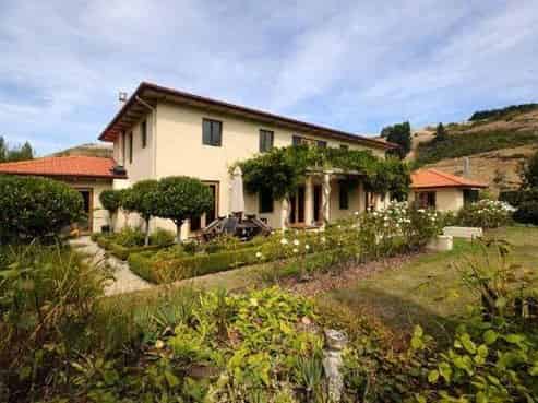 143 Early Valley Road, Lansdowne