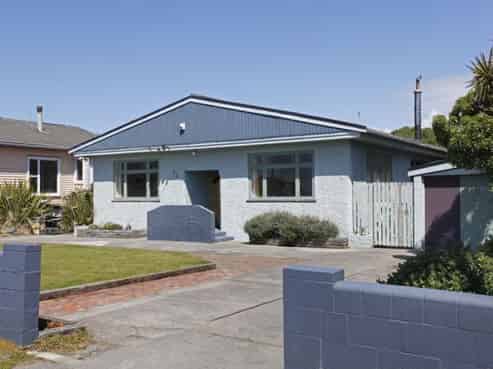 74 Marine Parade, North New Brighton