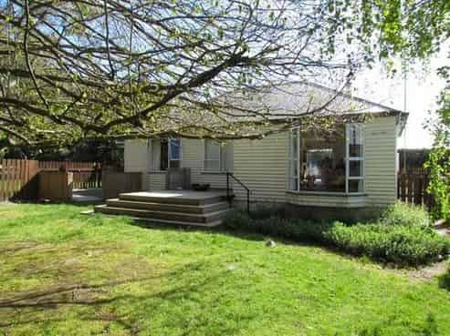 1541 Line Road, Lauriston