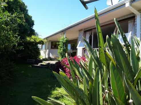 66 Arawa Avenue, Maketu