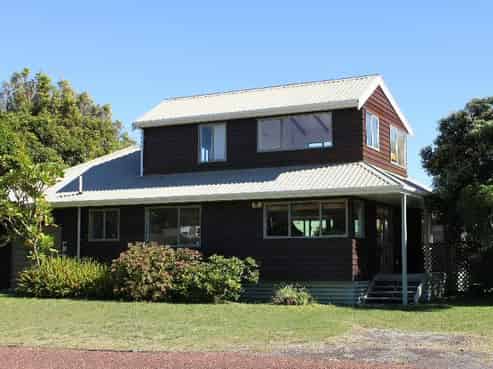 17 Chelmsford Court, Pauanui