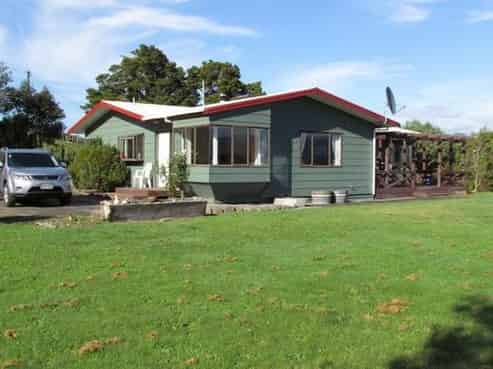 2310 Kereru Road, Maraekakaho