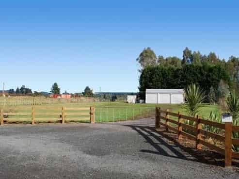 3015 Broadlands Road, Broadlands