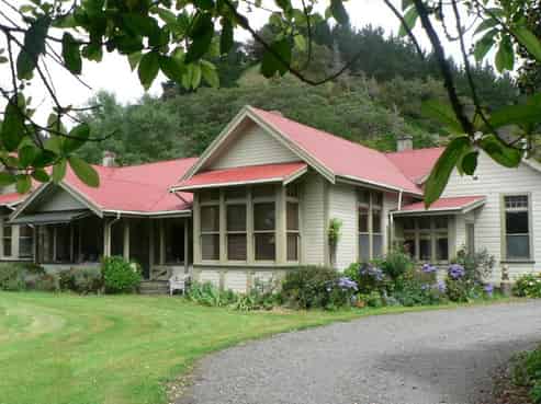 536 Okirae Road, Mangamahu