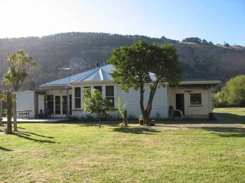 17 Knapps Road, Okains Bay