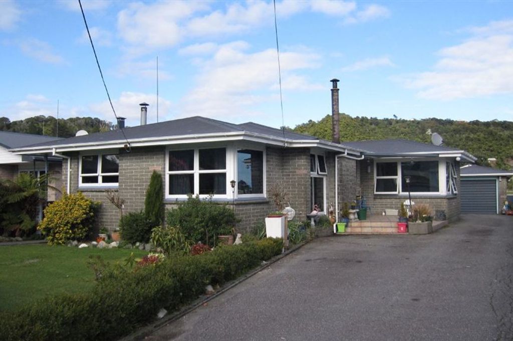 Property value 32 Marlborough Street, Greymouth realestate.co.nz