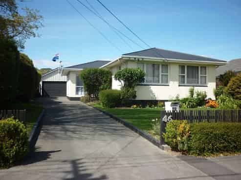 46 Stanbury Avenue, Somerfield