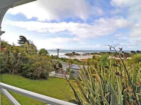 978 Brighton Road, Brighton