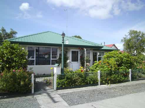 27 Stewart Street, Balclutha