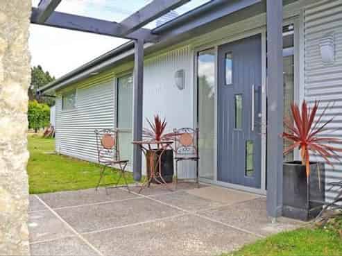 11 Watkin Drive, Karitane