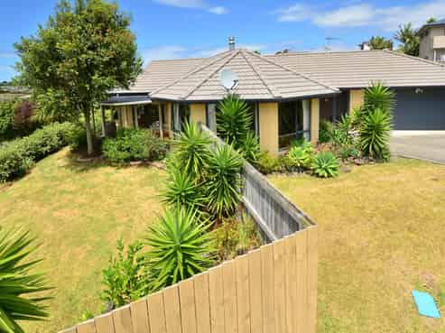 19 Admiralty Rise, Gulf Harbour