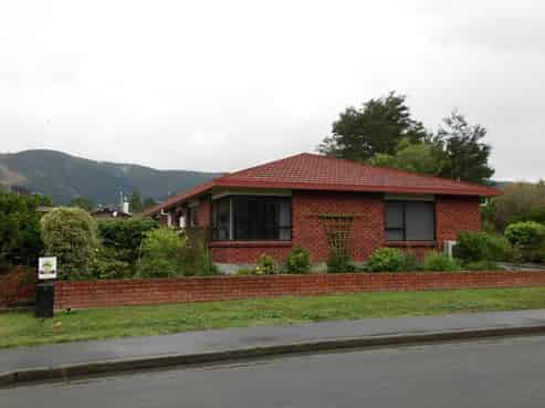 65A Neale Avenue, Stoke