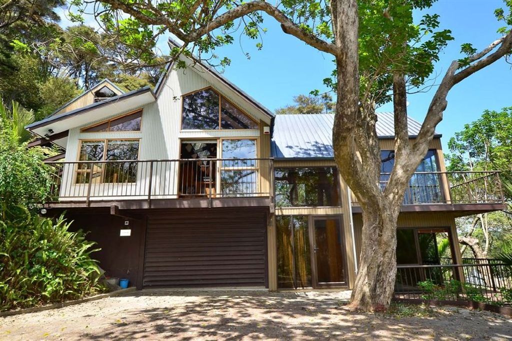 Property value 251 Wade River Road, Arkles Bay realestate.co.nz