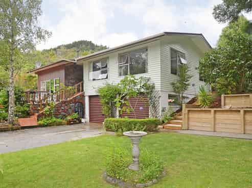 3 Goodwin Place, Pinehaven
