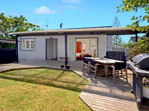 1/75 Birkdale Road, Birkdale