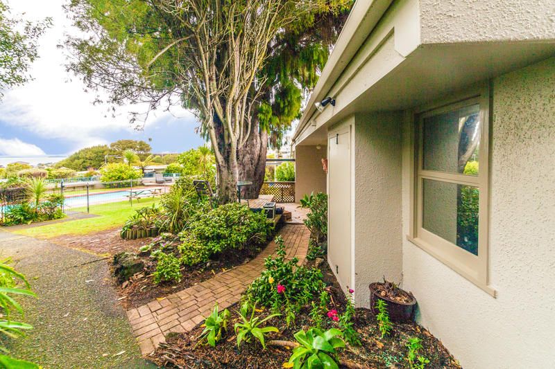 Property value 1/18 Parr Terrace, Castor Bay realestate.co.nz