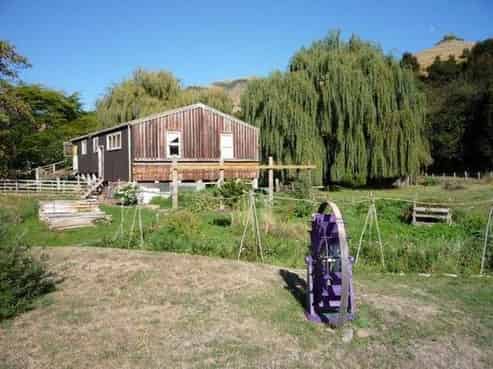 1599 Western Valley Road, Port Levy