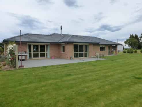 209 Wheatstone Road, Eiffelton