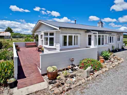 21 Aerodrome Road, Thornton