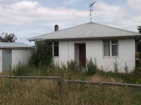 1377 Skeet Road, Okaiawa