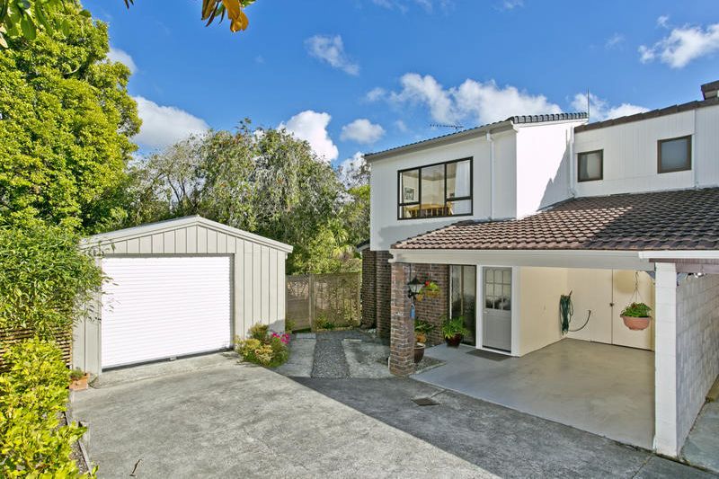 Property value 16B Odin Place, Beach Haven realestate.co.nz