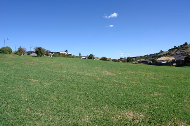 Property value 80 Waterside Drive, Pyes Pa realestate.co.nz