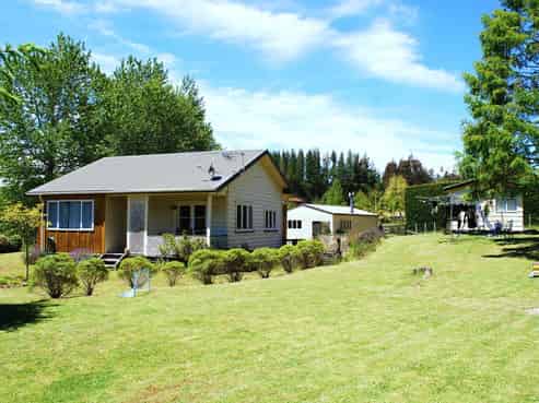 247 Caroline Drive, Maunganamu