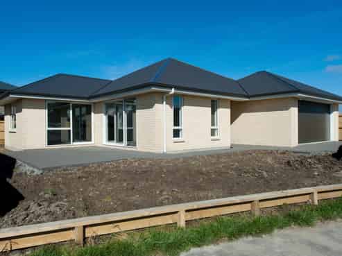 32 Euphrasie Drive, Wigram