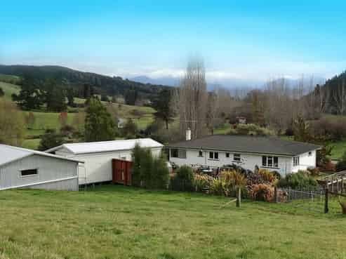 381 Dovedale Road, Dovedale