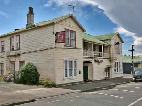 21 Coronation Street, Norsewood