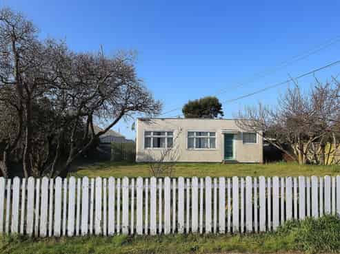 67 Marriotts Road, North New Brighton