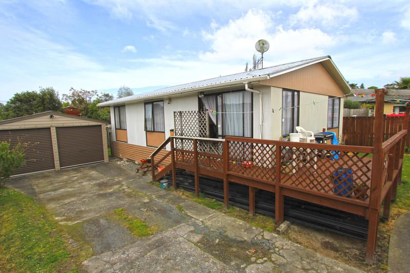 Property value 26A Kamara Road, Glen Eden realestate.co.nz